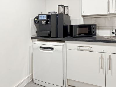 Property Image for Blackbrook Avenue, Taunton, Somerset, United Kingdom, TA1 2PX