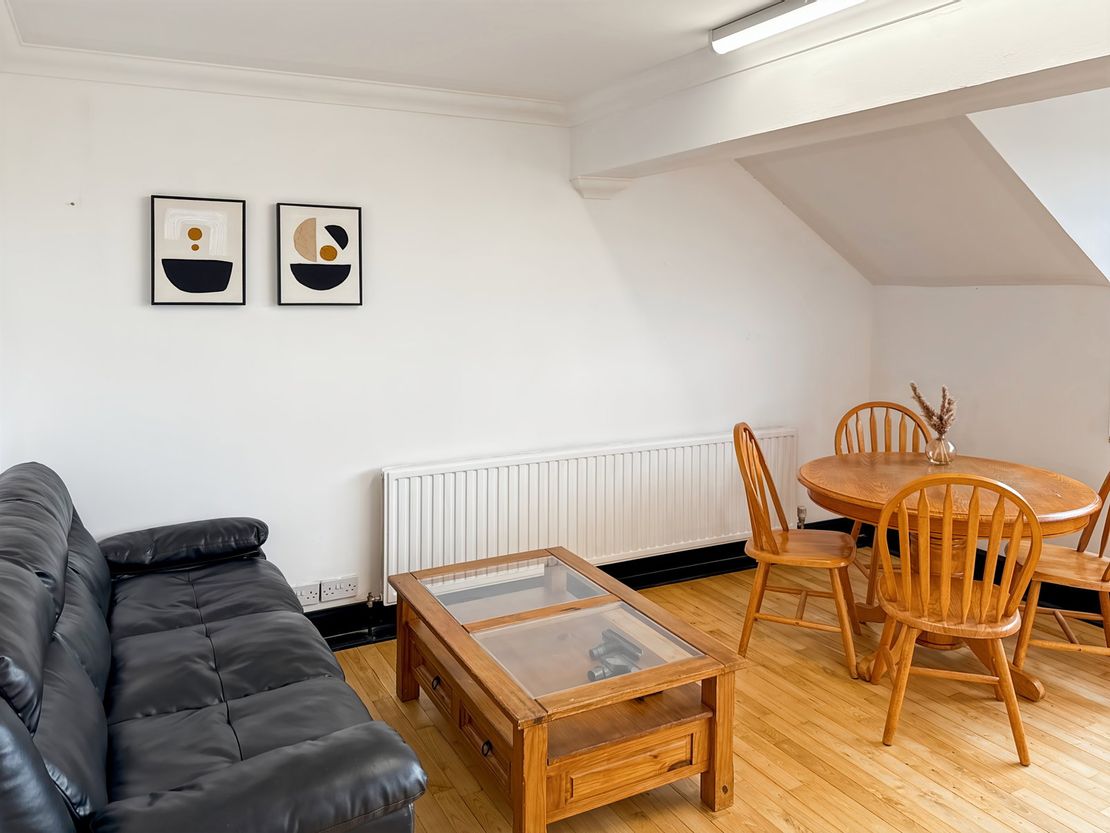 Thorpe Road, 18-20, Norwich, Norfolk, United Kingdom, NR1 1RY