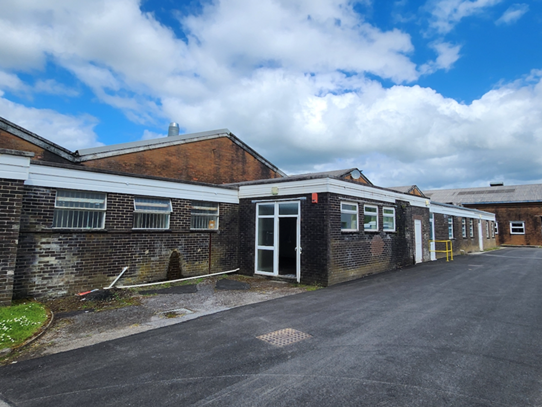 Suite 14, Pontardulais Workshops, Tyn Y Bonau Rd, Pontarddulais, Swansea SA4 8SG