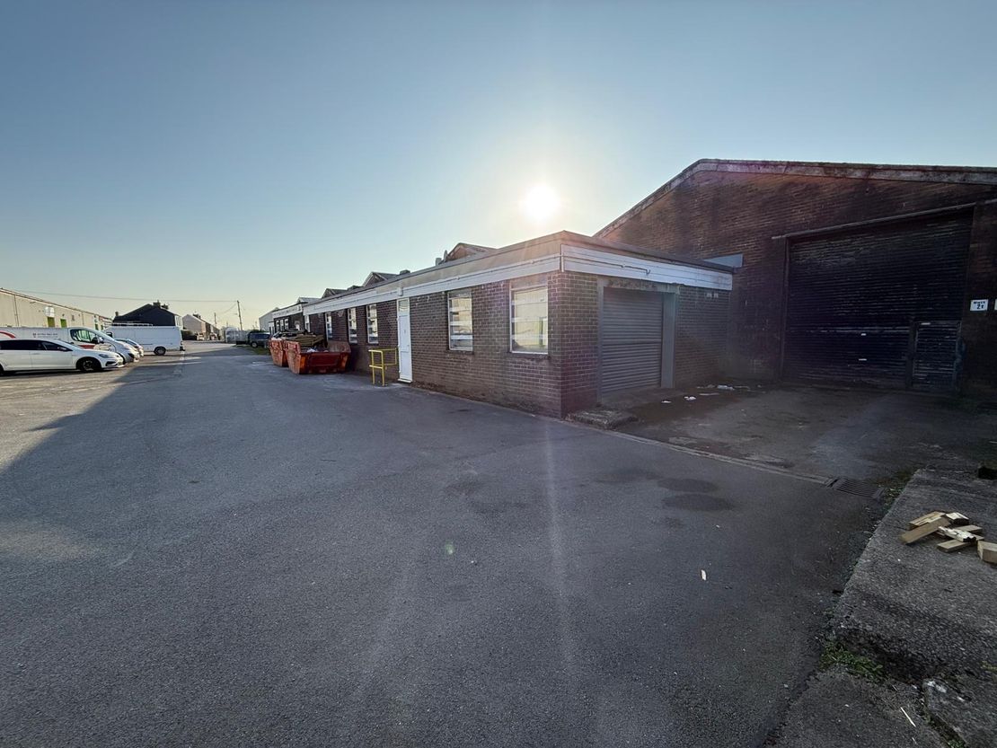 Units 15 & 19 Pontardulais Workshops, Pontardulais Industrial Estate, Tyn Y Bonau Rd, Pontarddulais, Swansea SA4 8SG
