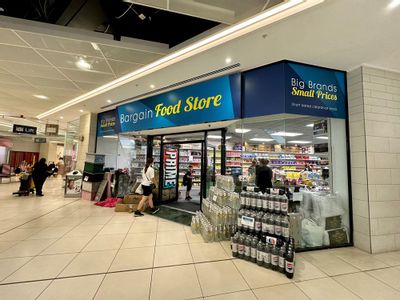 Property Image for Unit 5 Sailmakers Shopping Centre, Tavern Street, Ipswich, Suffolk, IP1 3BB