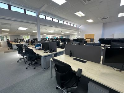 Property Image for South Barn, Crockham Park, Main Road, Crockham Hill, Edenbridge, Kent, TN8 6SR