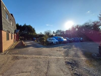Property Image for South Barn, Crockham Park, Main Road, Crockham Hill, Edenbridge, Kent, TN8 6SR