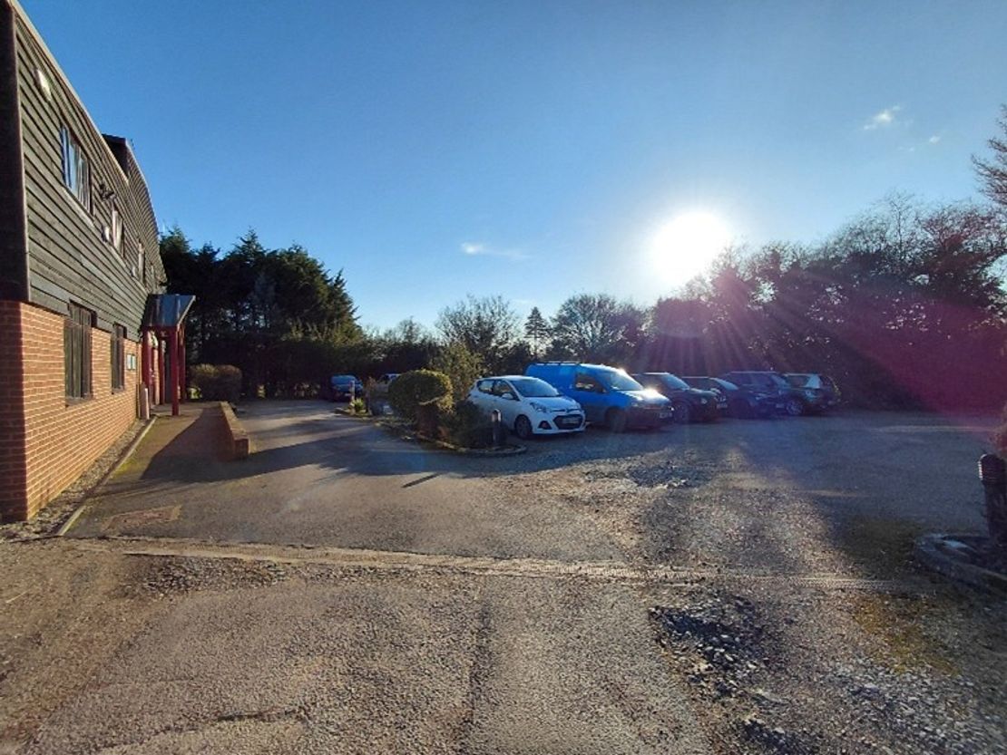 South Barn, Crockham Park, Main Road, Crockham Hill, Edenbridge, Kent, TN8 6SR