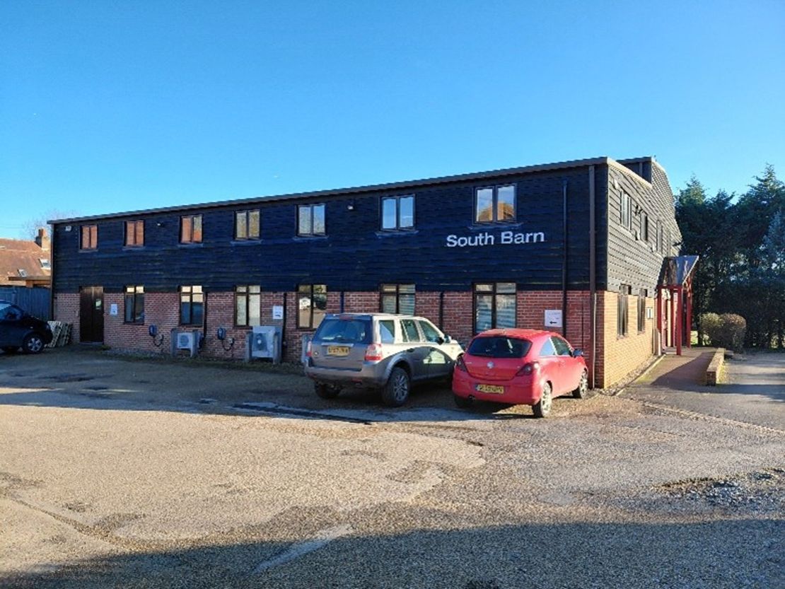 South Barn, Crockham Park, Main Road, Crockham Hill, Edenbridge, Kent, TN8 6SR