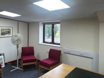 Property Image for South Barn, Crockham Park, Main Road, Crockham Hill, Edenbridge, Kent, TN8 6SR