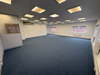 Property Image for Binns Close, Coventry, West Midlands, CV4 9TB