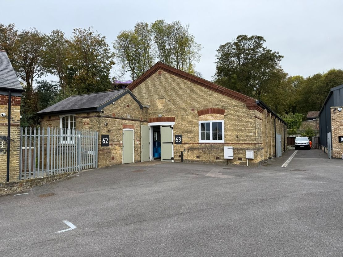 Buildings 62/63 & 66, Ordnance Yard, Upnor Road, Lower Upnor, Rochester, Kent, ME2 4UY