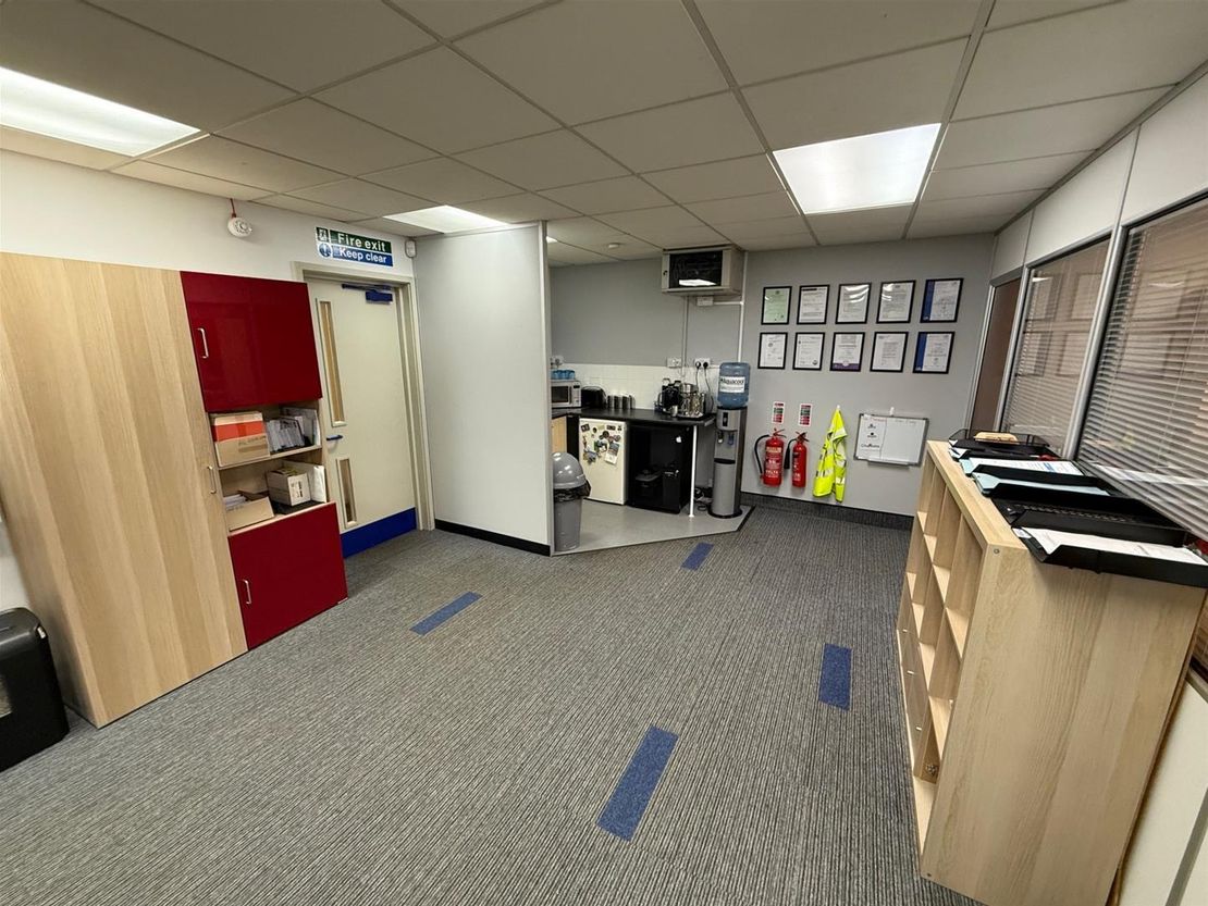 Kingfisher Business Park, Lakeside, Redditch B98 8LG