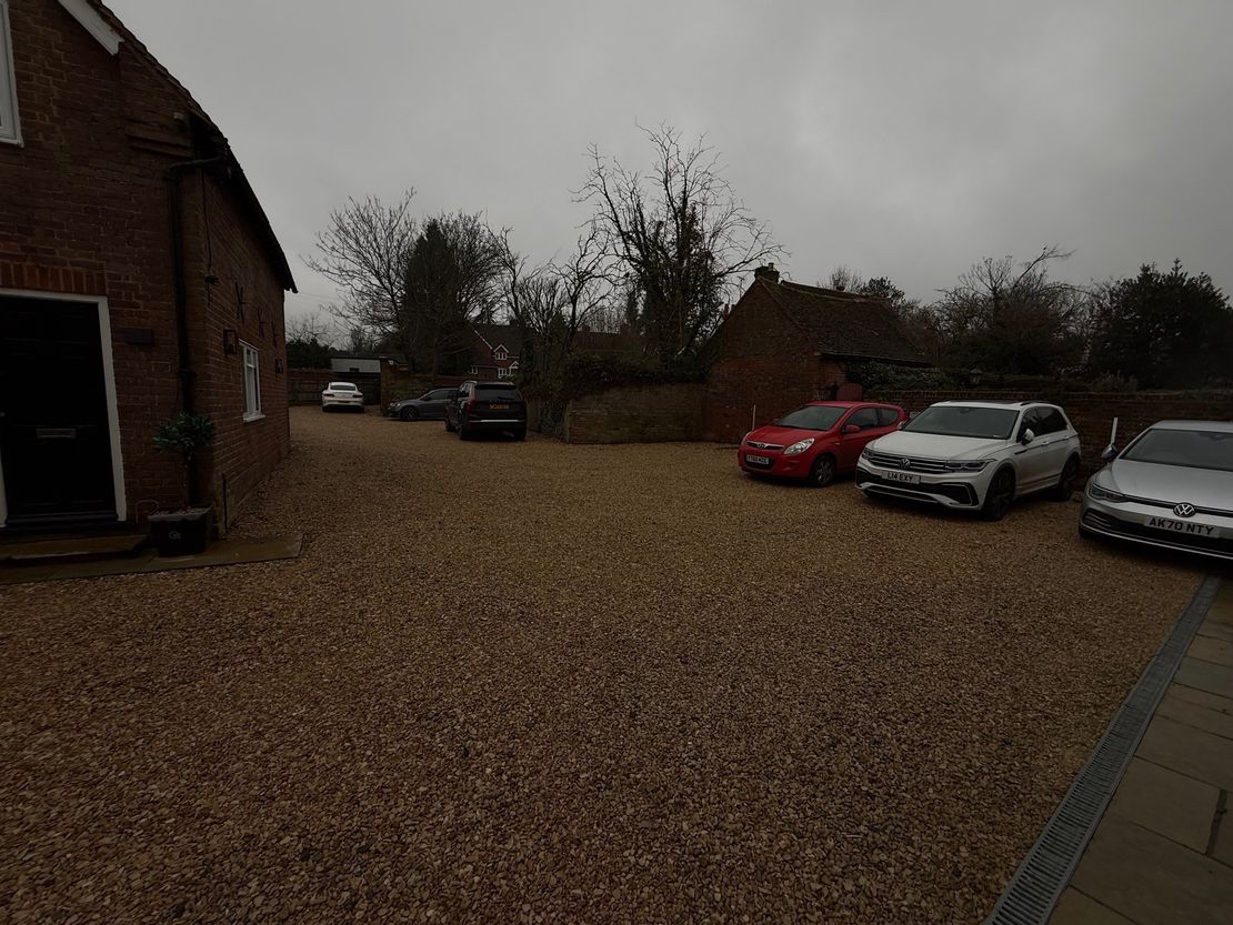 92 High Street, Great Missenden, Buckinghamshire, HP16 0AN
