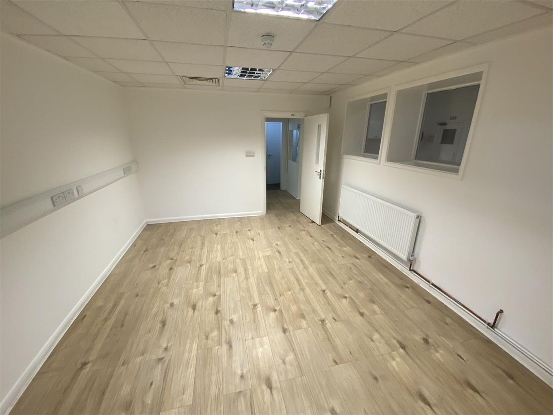 Chigwell Lane, Loughton