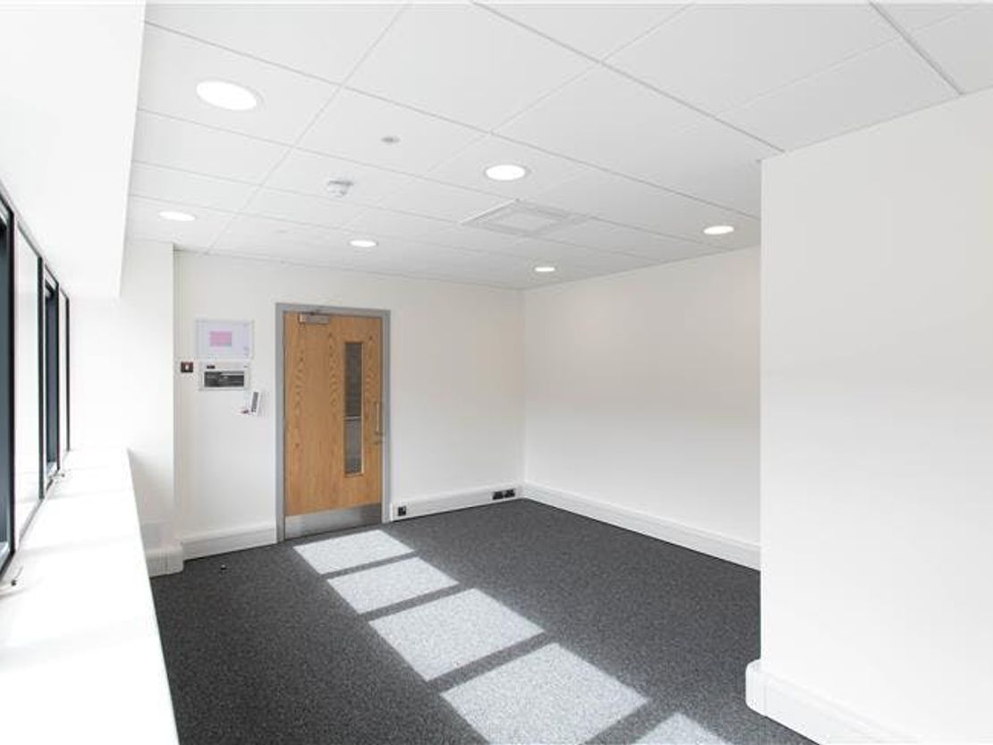 Unit 6 Heathfield Gateway, Stacey Bushes, Heathfield, Milton Keynes, MK12 6HP