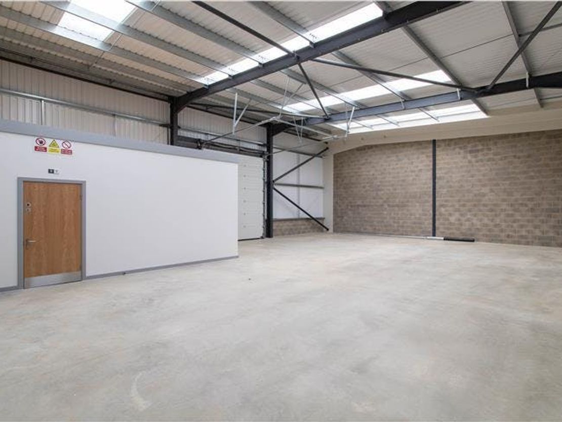 Unit 6 Heathfield Gateway, Stacey Bushes, Heathfield, Milton Keynes, MK12 6HP