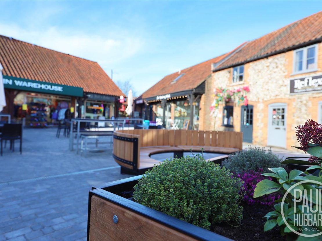 Albert Street, Holt