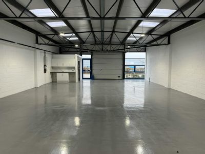 Property Image for 102 Tanners Drive, Blakelands, Milton Keynes, MK14 5BP
