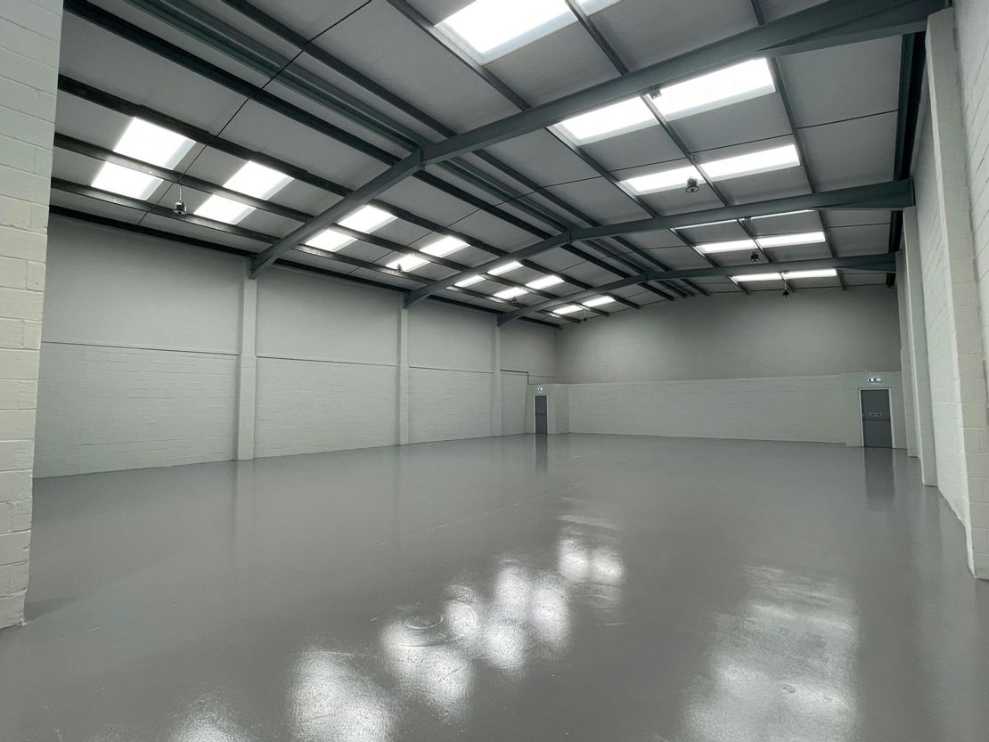 Unit 19 North Orbital Commercial Park, Napsbury Lane, St. Albans, AL1 1XB