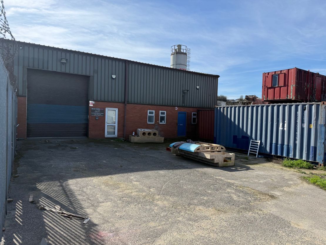 F1 Northfleet Industrial Estate, Lower Road, Northfleet, Gravesend, Kent, DA11 9SW