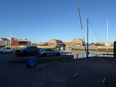 Property Image for Bath Place Wharf, Downs Road, Maldon, Essex, CM9 5HG
