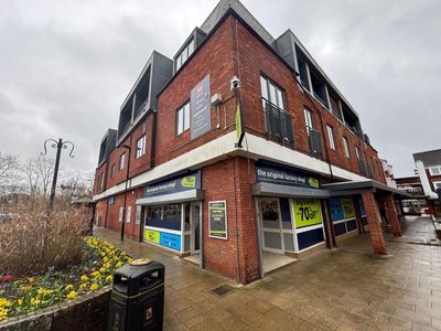 Property Image for 8 Dukes Mill, Broadwater Road, Romsey, Hampshire, SO51 8PJ