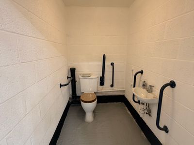 Property Image for Unit 10F, Britannia Estate, Leagrave Road, Luton, Bedfordshire, LU3 1RJ