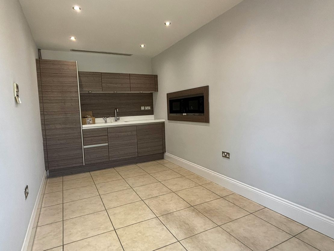 1 Parkstone Road and 2/2B Longfleet Road, Poole, BH15 2NN