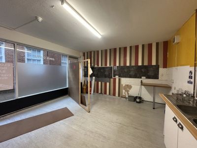 Property Image for Unit 11 Saracens Head Yard, Newark, Newark, Nottinghamshire, NG24 1XA
