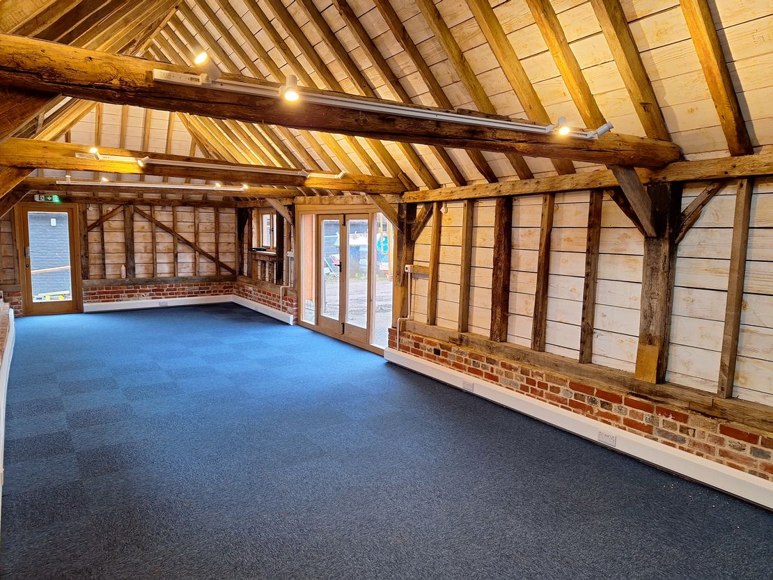 Stewarts Barn, Castle Lane, West Grinstead, Horsham, West Sussex, RH13 8LH