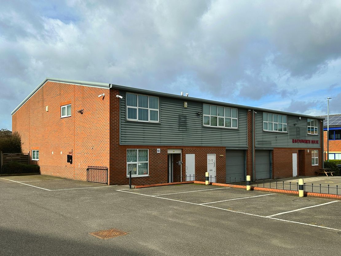 B1 & B2 Pierson Court, Wilbury Way, Hitchin, SG4 0TY