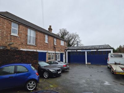 Property Image for Marlborough Garage, Mount Ephraim, Tunbridge Wells, Kent, TN4 8BB