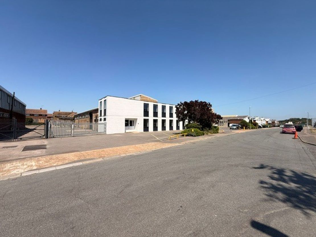 L Trinity Trading Estate, Tribune Drive, Sittingbourne, Kent, ME10 2PG