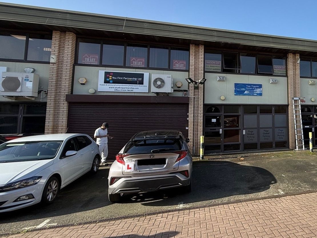 B7 Laser Quay, Culpeper Close, Medway City Estate, Rochester, Kent, ME2 4HU