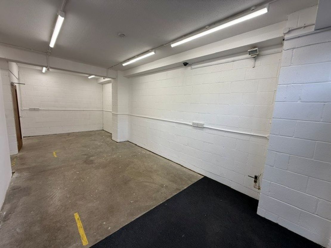 B7 Laser Quay, Culpeper Close, Medway City Estate, Rochester, Kent, ME2 4HU