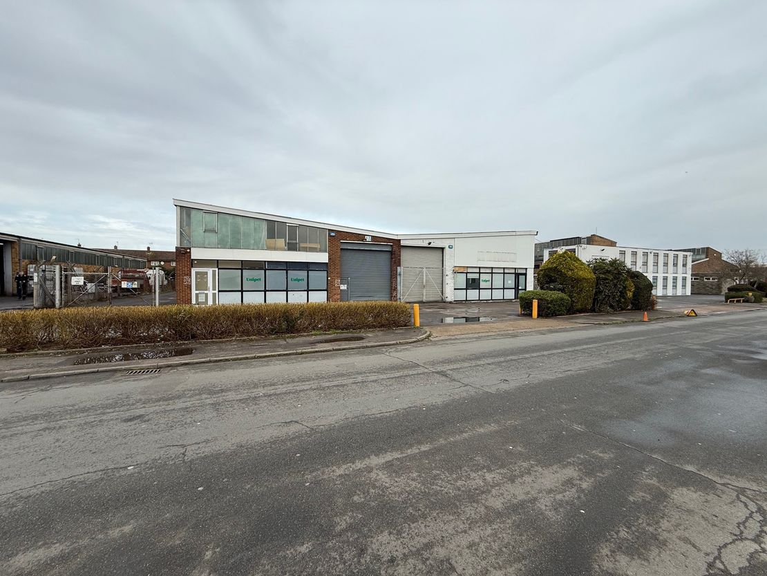 P1 Trinity Trading Estate, Tribune Drive, Sittingbourne, Kent, ME10 2PG