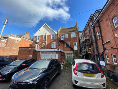 Property Image for 78-82 Station Road, New Milton, Hampshire, BH25 6LE