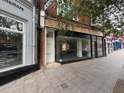 Property Image for 78-82 Station Road, New Milton, Hampshire, BH25 6LE