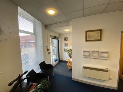 Property Image for 78-82 Station Road, New Milton, Hampshire, BH25 6LE
