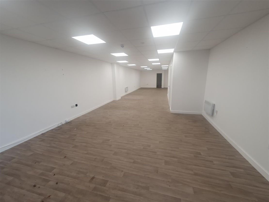 96 New Street, Huddersfield