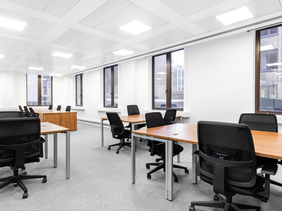 Berkeley Square, Berkeley Square House, London, Greater London, United Kingdom, W1J 6BD