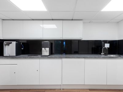 Property Image for High Street, Maple House, Potters Bar, Hertfordshire, United Kingdom, EN6 5BS
