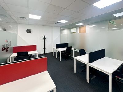 Property Image for Aston Court, 1, High Wycombe, Buckinghamshire, United Kingdom, HP11 1JU