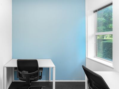 Property Image for Capability Green, 960, Luton, Bedfordshire, United Kingdom, LU1 3PE