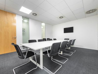 Property Image for Western Road, Ground Floor, Portsmouth, Hampshire, United Kingdom, PO6 3EZ