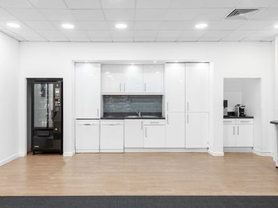 Property Image for 3000 Aviator Way, Manchester Business Park, Manchester, Greater Manchester, United Kingdom, M22 5TG