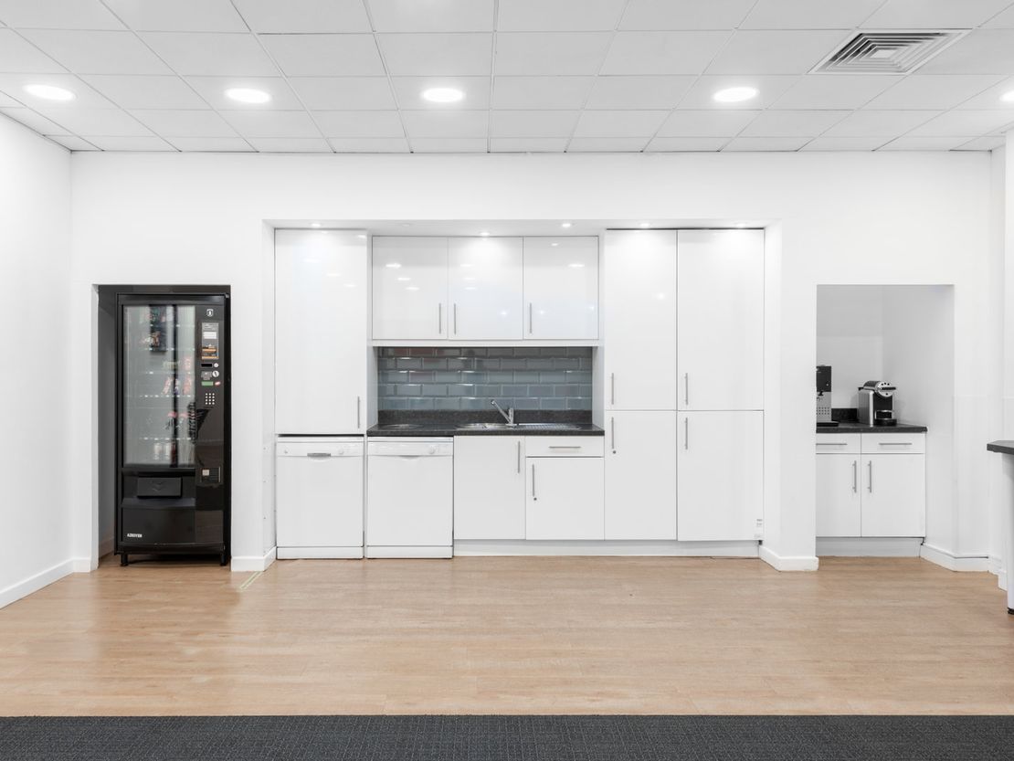 3000 Aviator Way, Manchester Business Park, Manchester, Greater Manchester, United Kingdom, M22 5TG