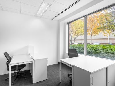 Property Image for Imperial Place, 4, Borehamwood, Hertfordshire, United Kingdom, WD6 1JN