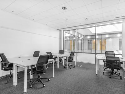 Property Image for Brook Drive, 200, Reading, Berkshire, United Kingdom, RG2 6UB