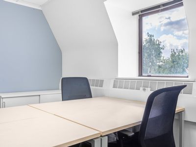 Property Image for Worthing Road, 2nd, Horsham, West Sussex, United Kingdom, RH12 1TL
