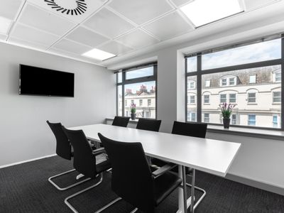 Property Image for 106 Queens Road, 3rd, Brighton, East Sussex, United Kingdom, BN1 3XF