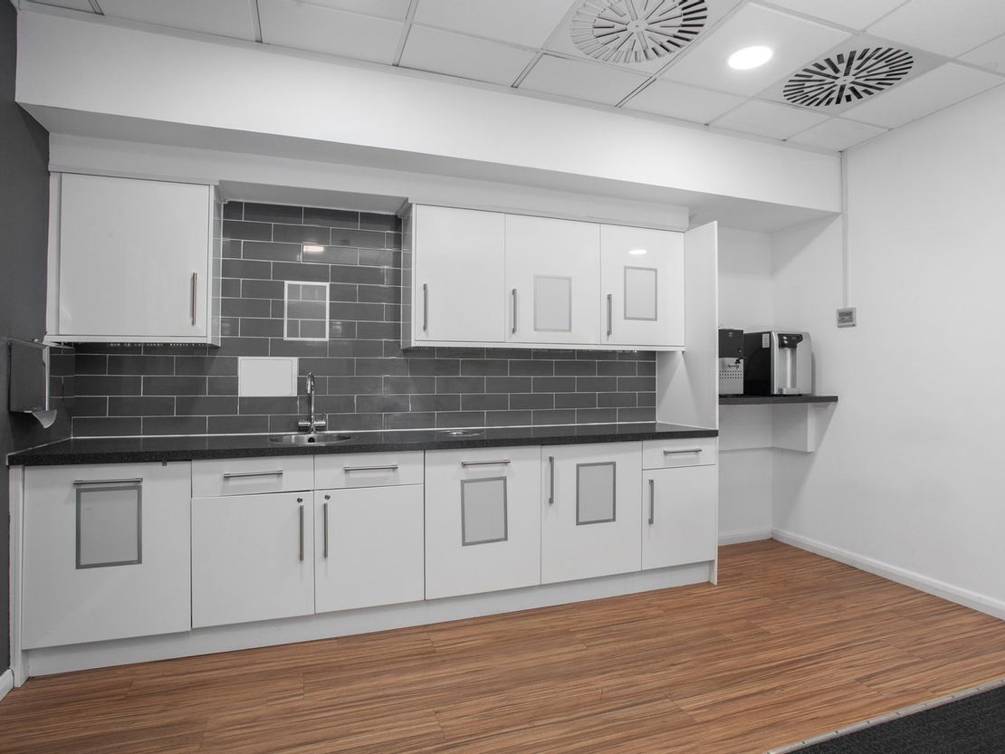 Herald Way, Regus House, Nottingham, Leicestershire, United Kingdom, DE74 2TZ