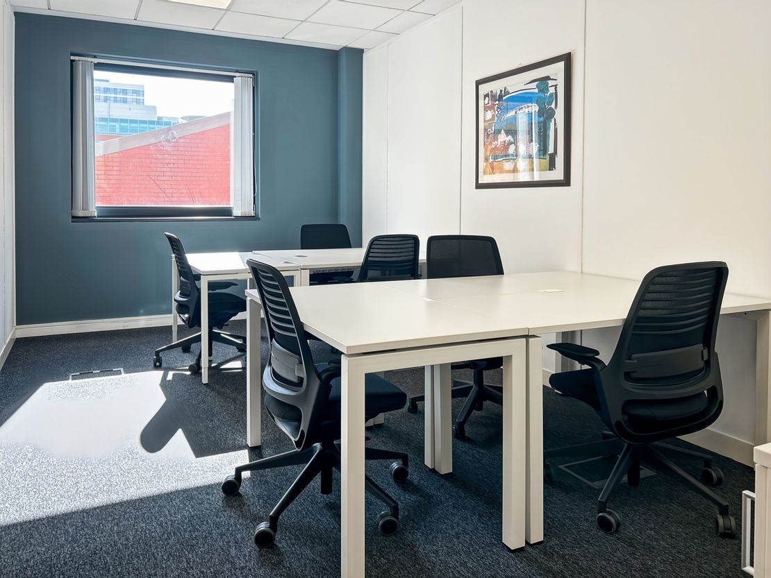 Cromac Square, Forsyth House, Belfast, County Antrim, United Kingdom, BT2 8LA